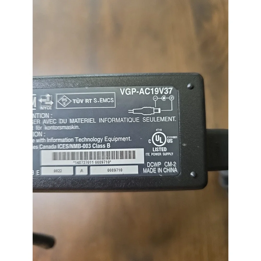 ✅ Genuine Sony OEM Power Supply AC Adapter 19.5V VGP-AC19V19 Cord Laptop Vaio F3